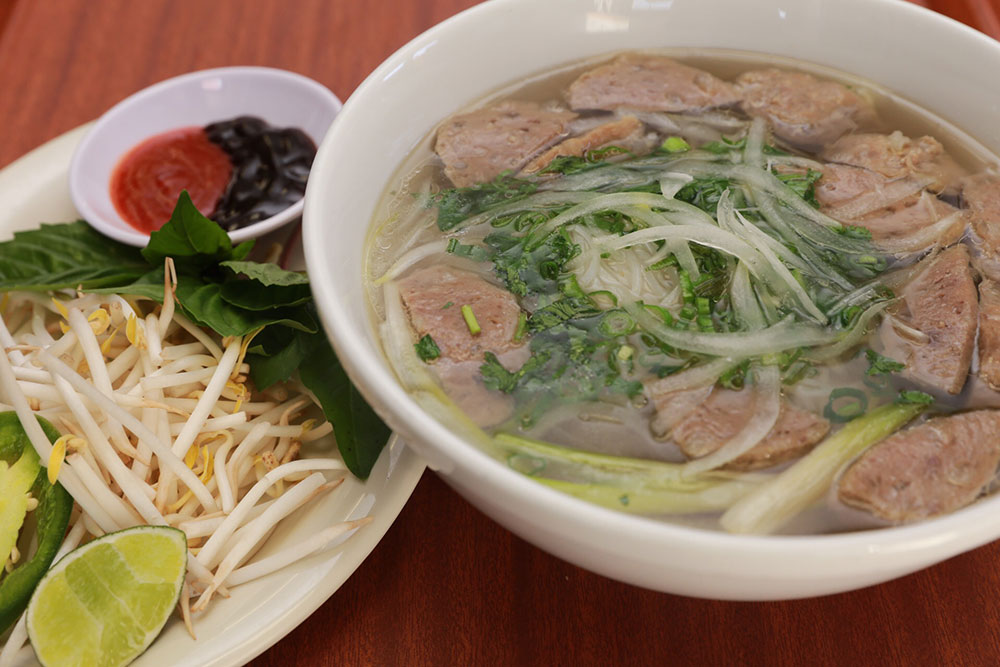 Pho-bo-vien-02